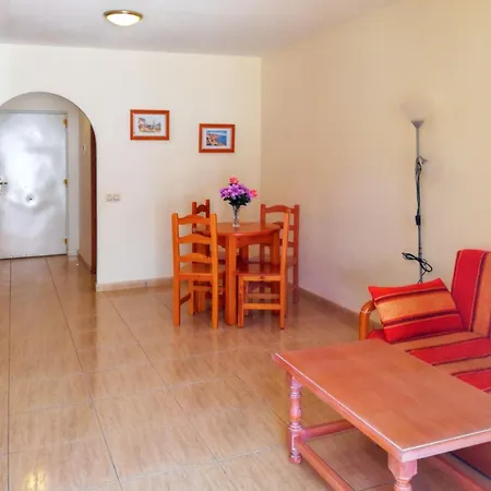 Cosy With Terrace And Pool 55 M² 公寓 *